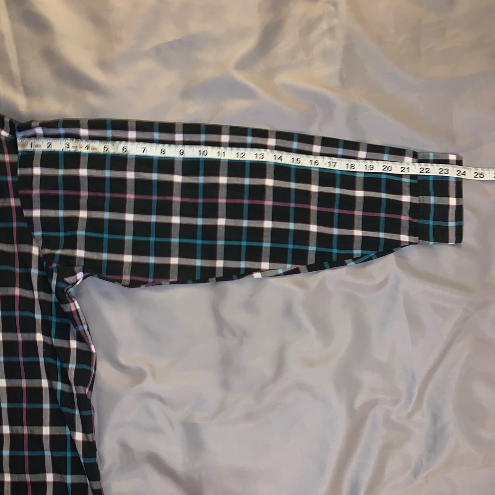 Long sleeve button down - Picture 12 of 14